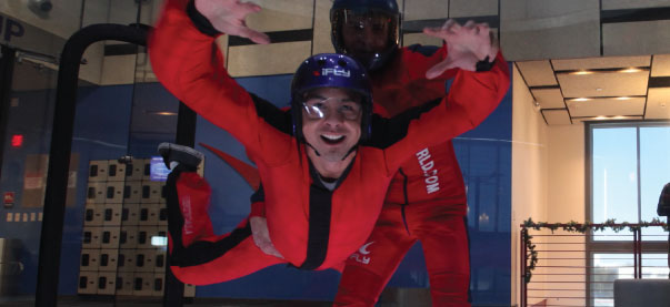 J-Si and Big Al go skydiving! 