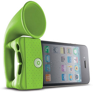 iPhone-on-speaker