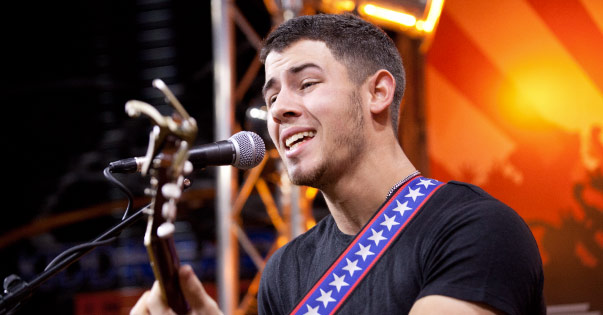 Nick Jonas In-Studio 
