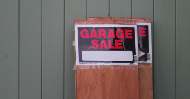 Nick’s Garage Sale Blues