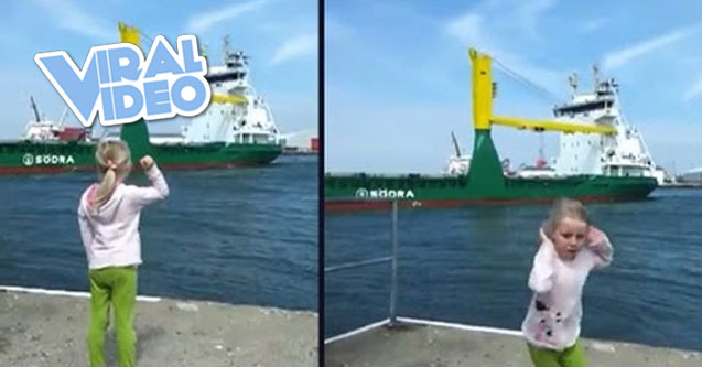Viral Video: Girl honks at ship