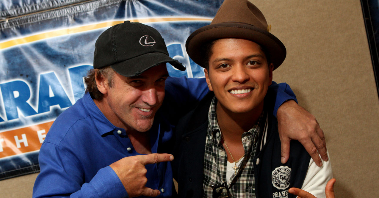 Throwback Thursday: Bruno Mars Performs In-Studio