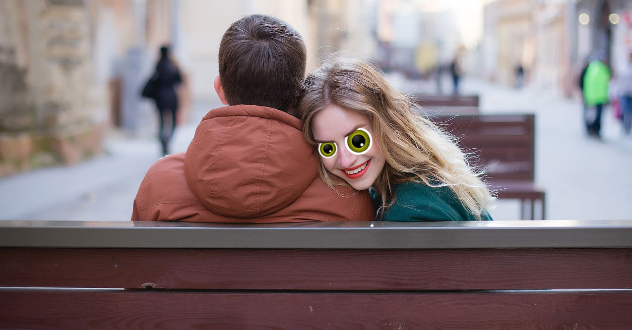 Crazy Girl Confronts Her Date After He Ghosted Her