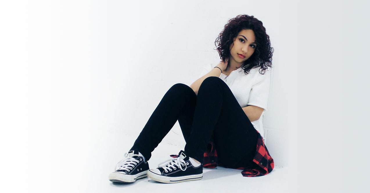 Throwback Thursday: Alessia Cara Performs In Studio