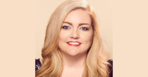 Colleen Hoover Joins the Show!!