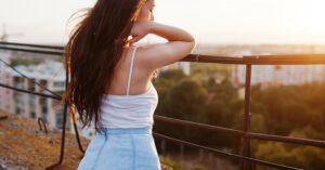 Audrey Was Crying on the Balcony!?