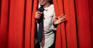 Ana Hangs Out with An SNL Cast Member!